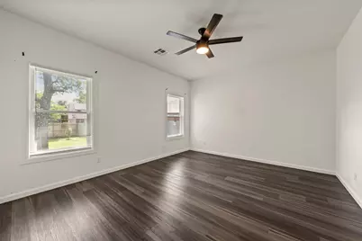 2305 Los Arboles Lane, Waco, TX 76711 - Photo 15