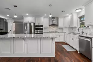 9925 Sandalwood Dr, Woodway, TX 76712 - Photo 15