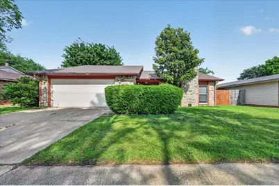 2705 Treeview Drive, Arlington, TX 76016 - Photo 1