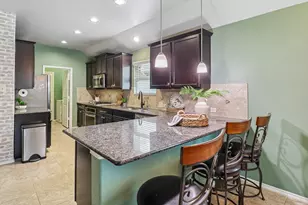 204 Rugby Ln, McKinney, TX 75072 - Photo 11