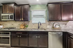 204 Rugby Ln, McKinney, TX 75072 - Photo 9