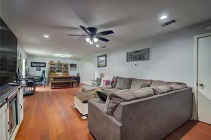 601 N 4th St, Wills Point, TX 75169 - Photo 5