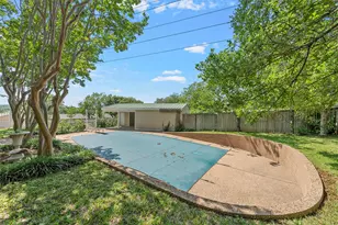 8941 Raven Dr, Woodway, TX 76712 - Photo 25