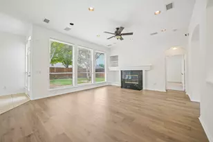 10805 Briar Brook Ln, Frisco, TX 75033 - Photo 9