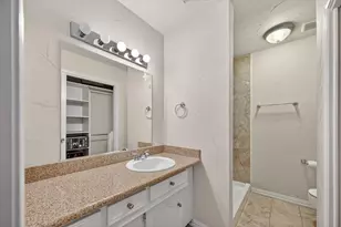 611 Harvest Glen Dr, Richardson, TX 75081 - Photo 9