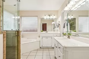 9208 Winslow Ct, North Richland Hills, TX 76182 - Photo 11