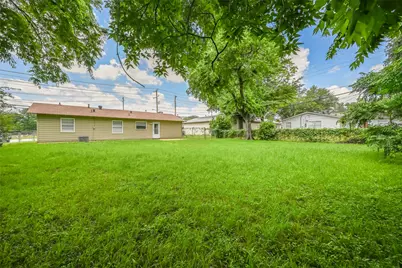 1905 S Cooper Street, Arlington, TX 76010 - Photo 15