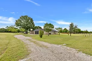 11345 Jennifer Cir, Sanger, TX 76266 - Photo 9