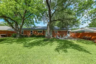 1217 Park Center St, Benbrook, TX 76126 - Photo 29