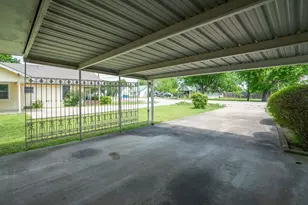 604 S Pearl St, Trenton, TX 75490 - Photo 5