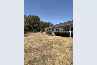 604 S Pearl Street, Trenton, TX 75490 - Photo 3