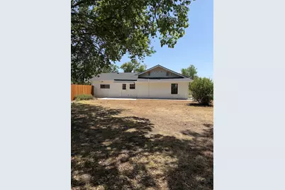 604 S Pearl Street, Trenton, TX 75490 - Photo 29