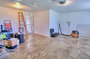 933 N Main St, Muenster, TX 76252 - Photo 33