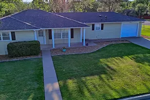 933 N Main St, Muenster, TX 76252 - Photo 5