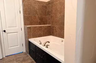 305 Twin Lakes Dr, Waxahachie, TX 75165 - Photo 17