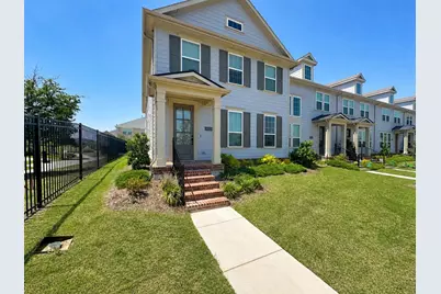 8913 Swallowtail Street, Frisco, TX 75035 - Photo 3