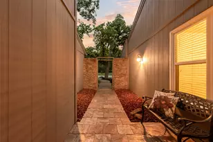 435 W Northgate Dr, Irving, TX 75062 - Photo 3
