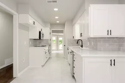 2958 Wentwood Drive, Grapevine, TX 76051 - Photo 9
