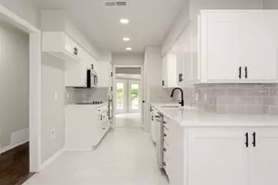 2958 Wentwood Dr, Grapevine, TX 76051 - Photo 9
