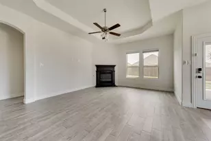 11104 Canyon Mine Dr, Aubrey, TX 76227 - Photo 5