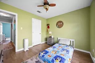 3928 Country Meadows Cir, Granbury, TX 76049 - Photo 17