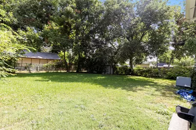1513 Davis Boulevard, Garland, TX 75042 - Photo 23