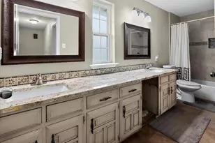 105 Elm Dr, Oak Leaf, TX 75154 - Photo 25