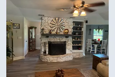105 Elm Drive, Oak Leaf, TX 75154 - Photo 23