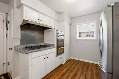 813 S Andrews Street, Sherman, TX 75090 - Photo 11