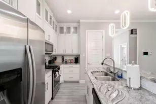 3351 Canada Dr, Dallas, TX 75212 - Photo 5