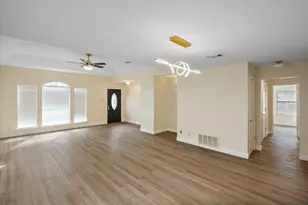 7009 Bentley Ave, Fort Worth, TX 76137 - Photo 7