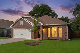 7009 Bentley Ave, Fort Worth, TX 76137 - Photo 25