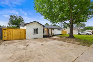 3708 Katrine St, Haltom City, TX 76117 - Photo 3