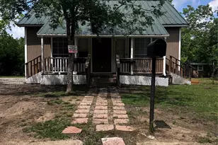 210 Kean, Ladonia, TX 75449 - Photo 1