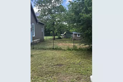 210 Kean, Ladonia, TX 75449 - Photo 5