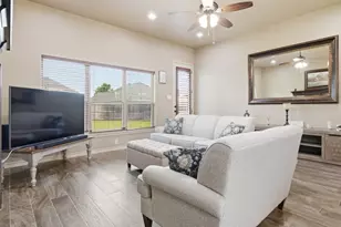 3306 Arrow Creek Dr, Granbury, TX 76049 - Photo 7