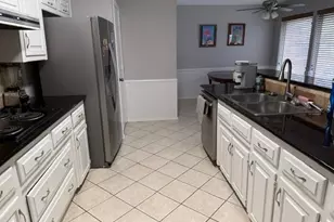16325 Lauder Ln, Dallas, TX 75248 - Photo 27