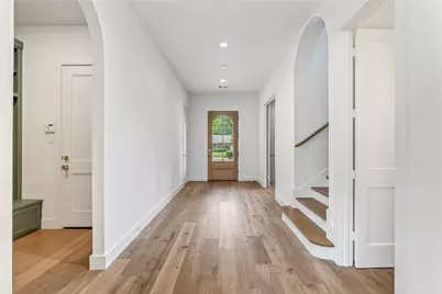 8629 Lockhaven Drive, Dallas, TX 75238 - Photo 7