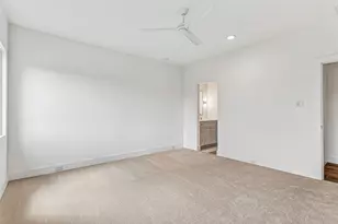 8629 Lockhaven Dr, Dallas, TX 75238 - Photo 35