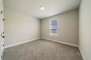 1057 Nighthawk Trl, Alvarado, TX 76009 - Photo 15
