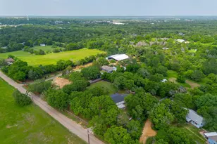 717 County Rd 317A, Cleburne, TX 76031 - Photo 37