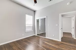 619 Buckalew St, Dallas, TX 75208 - Photo 27