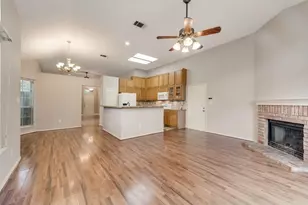 10104 Burgundy Dr, Frisco, TX 75035 - Photo 5