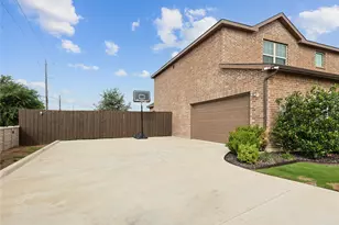 1556 Woodlake Dr, Waxahachie, TX 75165 - Photo 5