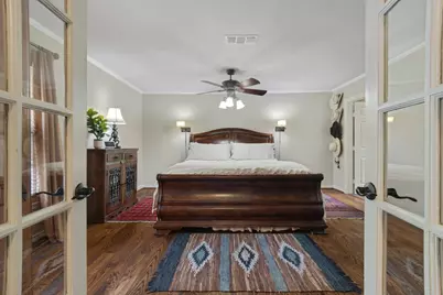 1815 N Bell Avenue, Denton, TX 76209 - Photo 23