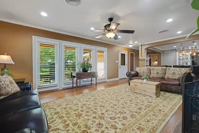 1815 N Bell Avenue, Denton, TX 76209 - Photo 9