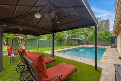 1815 N Bell Avenue, Denton, TX 76209 - Photo 33