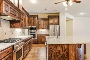 1196 Foster St, Lantana, TX 76226 - Photo 9