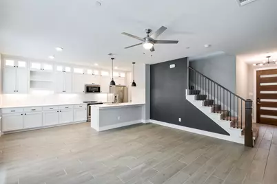 2133 Lovedale Avenue #204, Dallas, TX 75235 - Photo 1