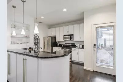 4242 Buena Vista Street #21, Dallas, TX 75205 - Photo 7